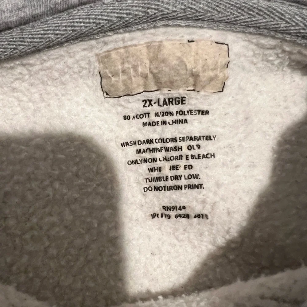 North Carolina Hoodie XXL Gray Collegiate Graphic Pullover Sweatshirt - Picture 5 of 9